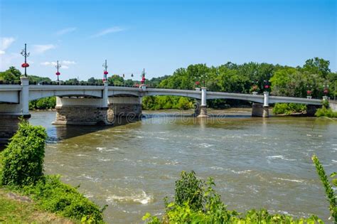 Zanesville Ohio Y Bridge stock image. Image of street - 159491247