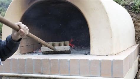 How to Clean Pizza Oven: Get Spotless Oven and Tastier Pizza