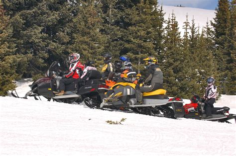 Snowmobile Ontario Tour Planning Tips / Intrepid Snowmobiler