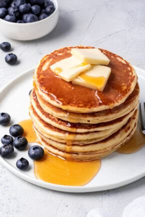 Easy Fluffy Pancake Recipe - Baking Is Therapy