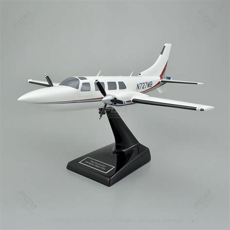 Piper Aerostar 601P Model Airplane | Factory Direct Models