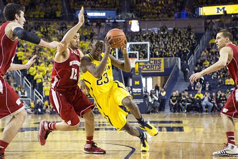 Michigan vs Wisconsin_11 | UM Hoops.com