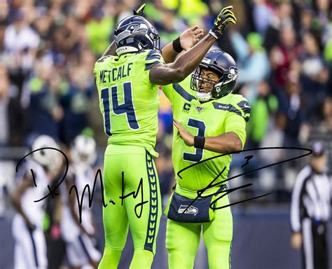 Russell Wilson Signed autographed 8x10 11x14 Photo signed | Etsy