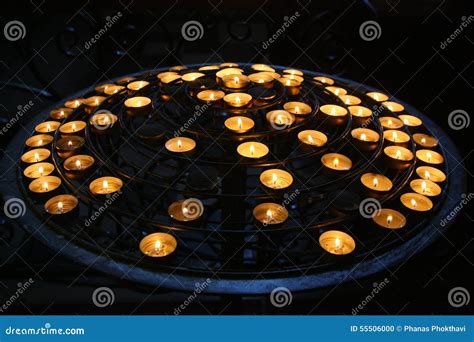 Candles in Notre Dame Cathedral Stock Photo - Image of burn, glowing ...