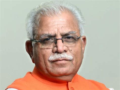 Khattar suspends two officials for dereliction of duty - Oneindia News