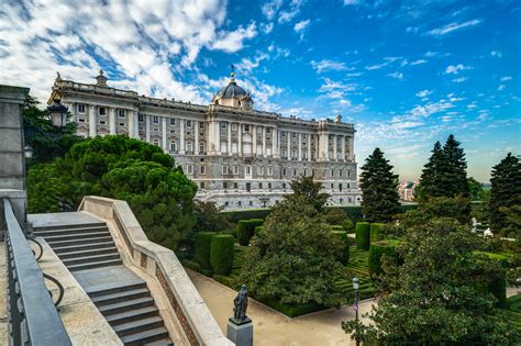 Royal Palace of Madrid Tickets and Tours | musement