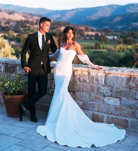 Sarah Hyland Stuns in Three Romantic Wedding Gowns: See Her Bridal Looks | Entertainment Tonight