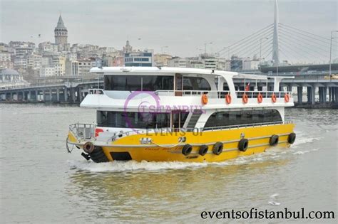 Bosphorus and Golden Horn 2 Hours Boat Tour Istanbul - Events of istanbul