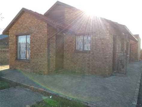 3 Bed House for sale in Tsakane | T4223515 | Private Property