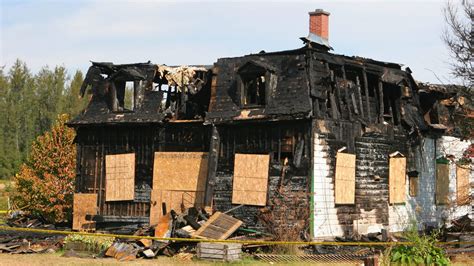 How to Best Deal With a Property Claim Adjuster After a House Fire - We Buy Fire Damaged Houses