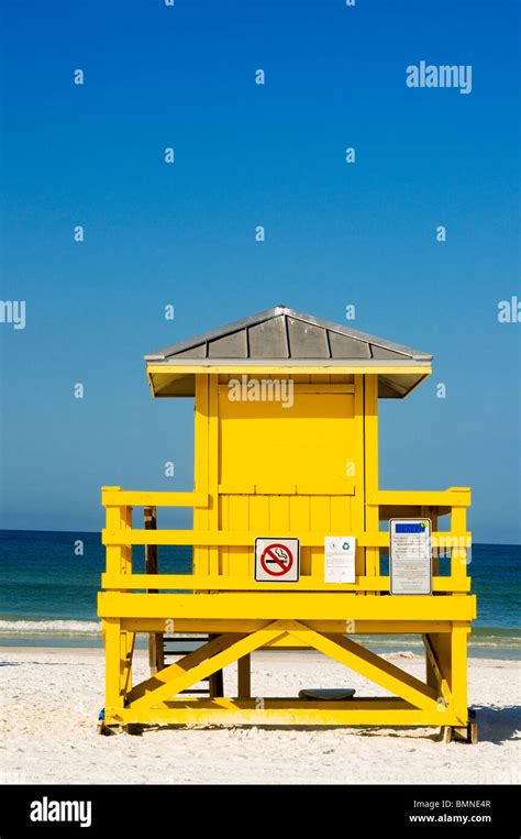 yellow lifeguard stand Siesta Key beach Sarasota Florida Stock Photo - Alamy