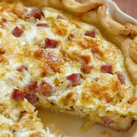 This easy quiche Lorraine recipe uses simple basic ingredients and also gives you the recipe for ...