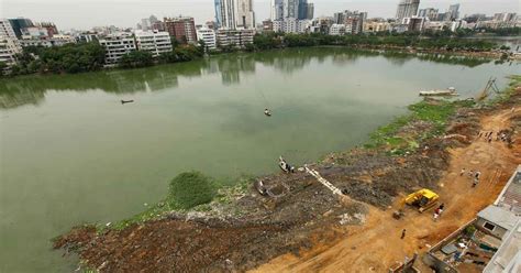 Rajuk fills in Gulshan Banani Lake to build road