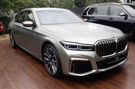 2019 BMW 7 Series facelift launched in India, prices start at Rs 1.22 ...