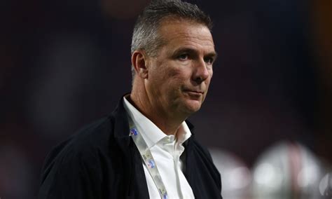 Urban Meyer isn’t likely headed to Texas. Here are five reasons.