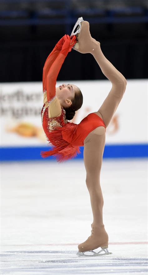 Photos: 2020 U.S. Figure Skating Championships Junior Ladies Short ...