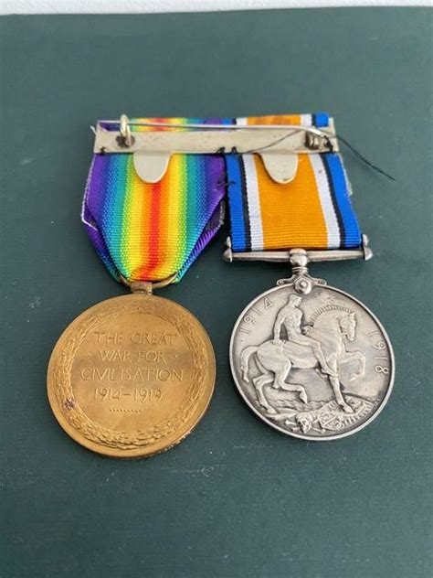 Medal Pair Officer - Indian Army Lieutenant Entitled to a D S O ...