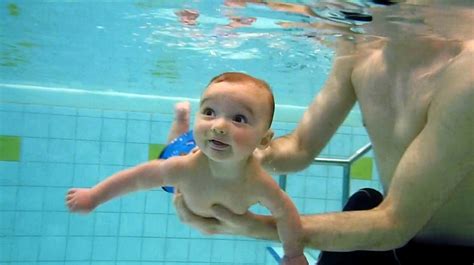 Infant swimming - Wikipedia