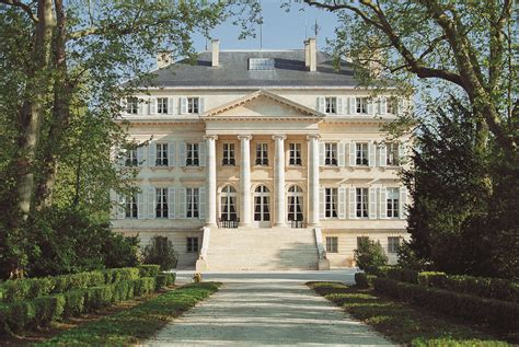 Our Top 10 must-see Châteaux in Bordeaux | Wine Tour in France