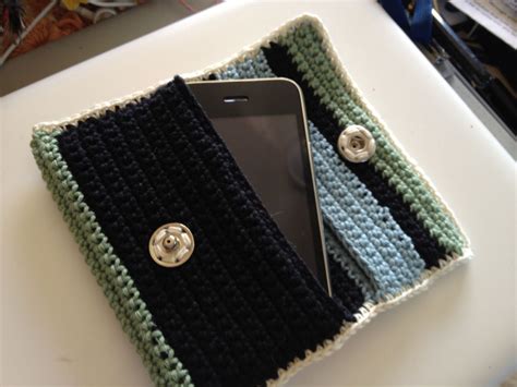 Crochet Wallet | Crochet wallet, Crochet pencil case, Crochet case