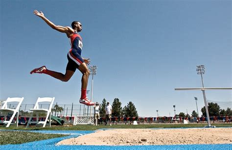 It’s time for track and field’s outdoor season – The Daily Wildcat