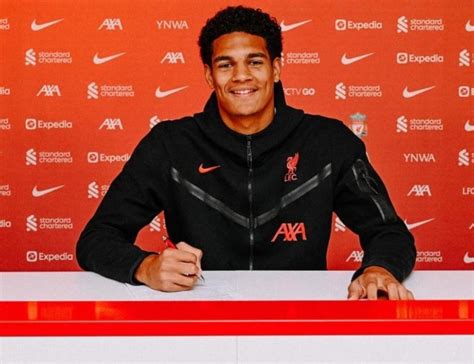 Ghanaian young defender Jarell Quansah signs fresh Liverpool contract - Ghana Latest Football ...