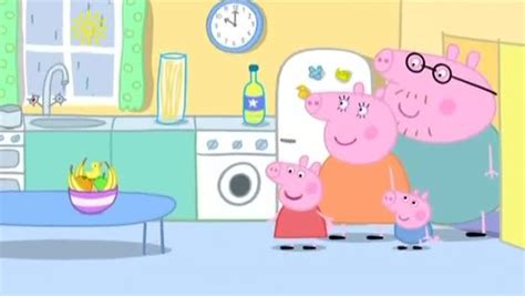 Peppa Pig Season 4 Episode 9 The Rainy Day Game | Watch cartoons online ...