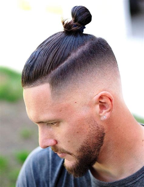 7 Types of Man Bun Hairstyles | Gallery + How To