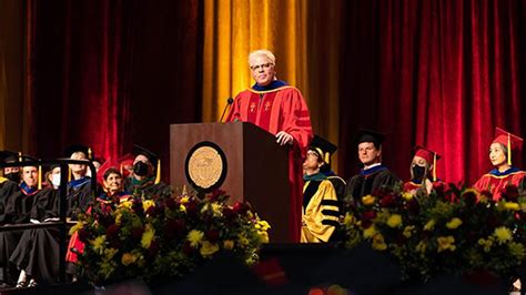 The Offspring's Dexter Holland Delivers Commencement Speech at USC ...