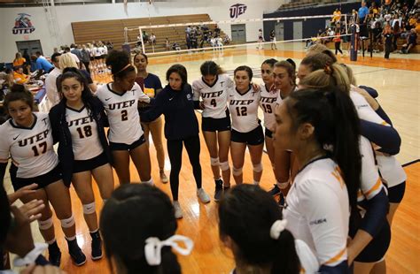 Despite a Postponed Season, UTEP Volleyball Scrimmages TX State