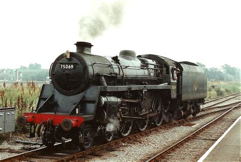75069 | BR Riddles Standard Class '4MT' 4-6-0 No.75069 with … | Flickr