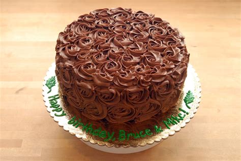 chocolate rose cake