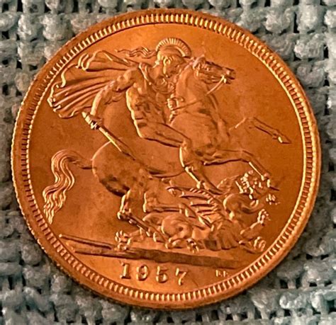 United Kingdom. Sovereign 1957 Elizabeth II - Catawiki