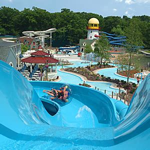 Lake Compounce | Bristol, Connecticut Waterpark