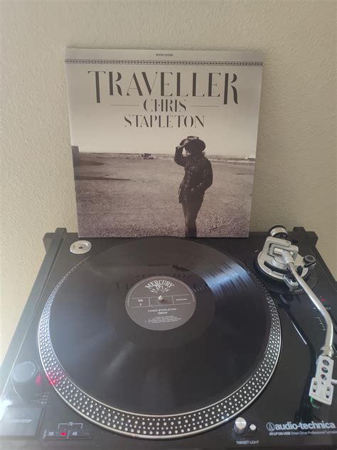 Chris Stapleton - Traveller : r/CountryMusic