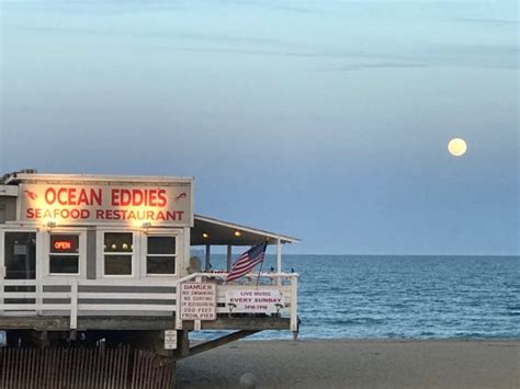 Nice Restaurant on the pier - Review of Ocean Eddie's Seafood ...