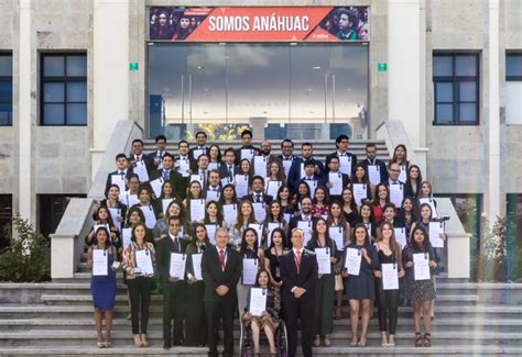 Becas Universidad Anáhuac Querétaro | +3000 alumnos con beca