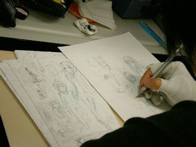 Live to draw,draw to live...: The way of Mangaka's life