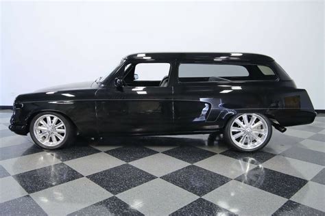 1954 Studebaker Wagon Restomod Is An Old-School Ride With A 5.7-liter ...