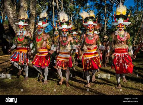 Papua New Guinea, Western Highlands Province, Lower Kaugel region of ...