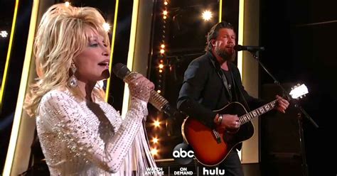 Zach Williams And Dolly Parton Sing 'There Was Jesus' At 2019 CMA Awards