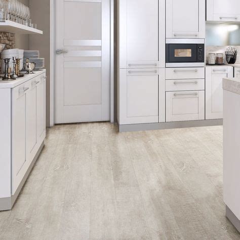 White Natural Oak Effect Luxury Vinyl Click Flooring 2.20 sq.m ...