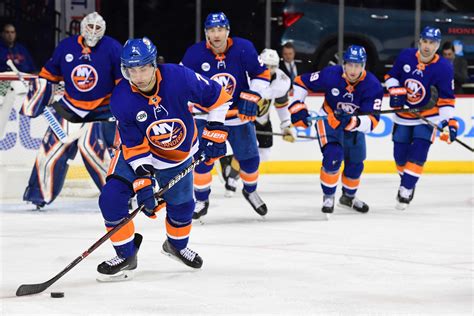 New York Islanders: 3 stars of from the first 30 games of the season