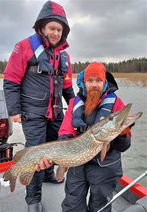 BOAT FISHING TRIP WITH A FISHING GUIDE - Visit Kotka-Hamina matkapaketit