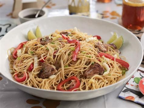 Bami Goreng Recipe | Valerie Bertinelli | Food Network