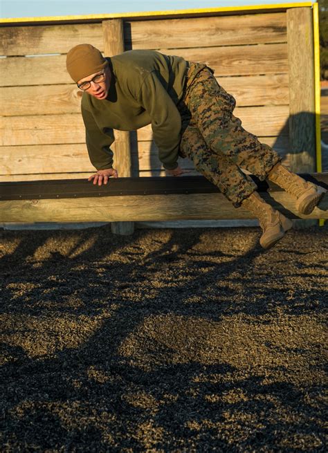 DVIDS - Images - Marine recruits test strength, balance on Parris Island obstacle course [Image ...