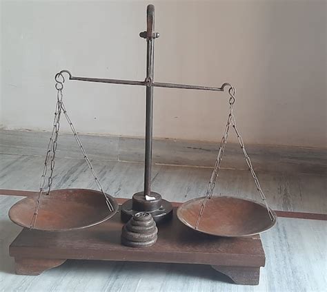 Antique Weighing Scale Balance/old Indian Weight Balance - Etsy