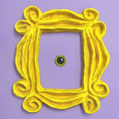 DIY Friends Peephole Frame — Doodle and Stitch