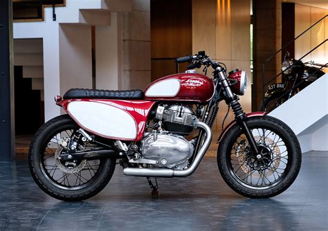 Custom Royal Enfield Interceptor 650 by BAAK is a gorgeous 50’s bike [Video]