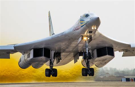 Russia to Launch Serial Production of Upgraded Tu-160M2 Strategic Bomber | DefenceTalk